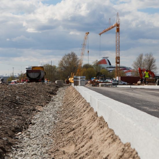 Carretera publica en construcción